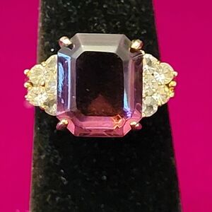 VTG EUC Cocktail Ring With Amethyst Colored Stone And CZs 6
